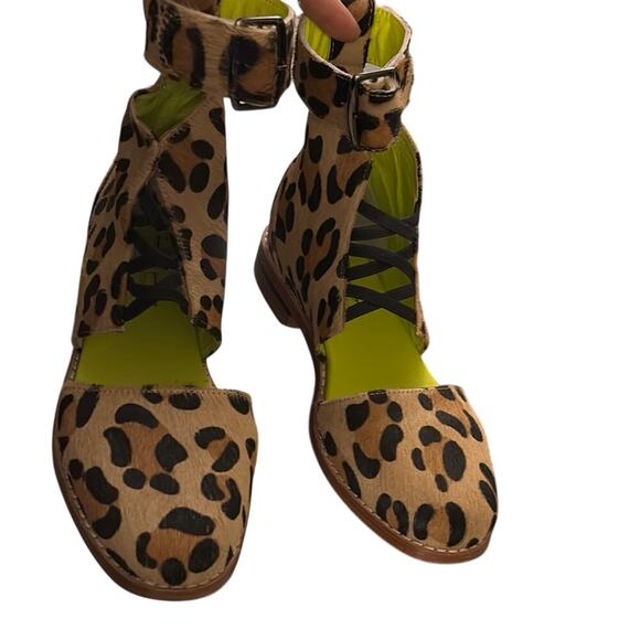 Love struck Stylish Brown and Black Sandals for Everyday Comfort size 5 - Picture 2 of 5